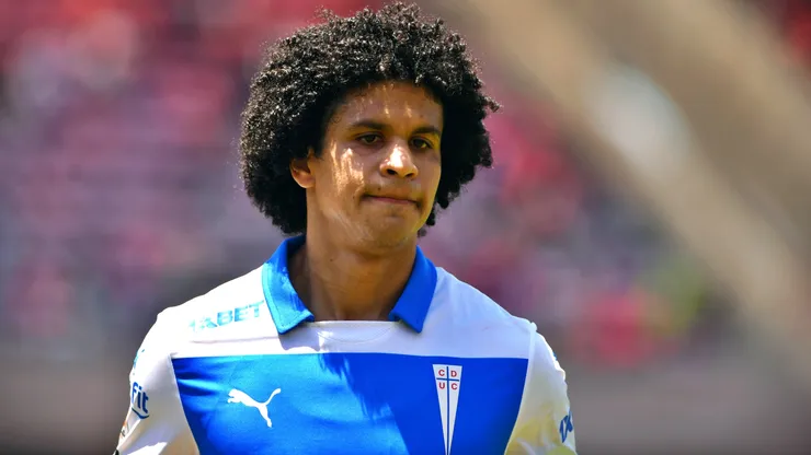 Eduard Bello no seguirá en Universidad Católica para 2026.