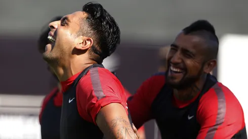 Jarita reacciona a Vidal como defensa central en Colo Colo.