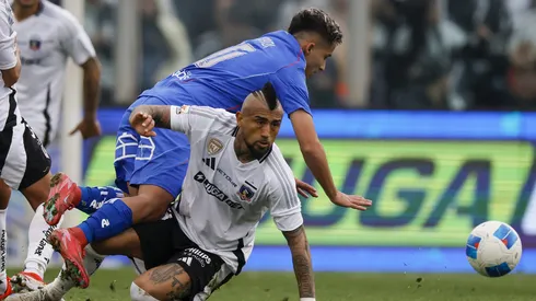 Arturo Vidal podría ser nueva alternativa para la defensa de Colo Colo