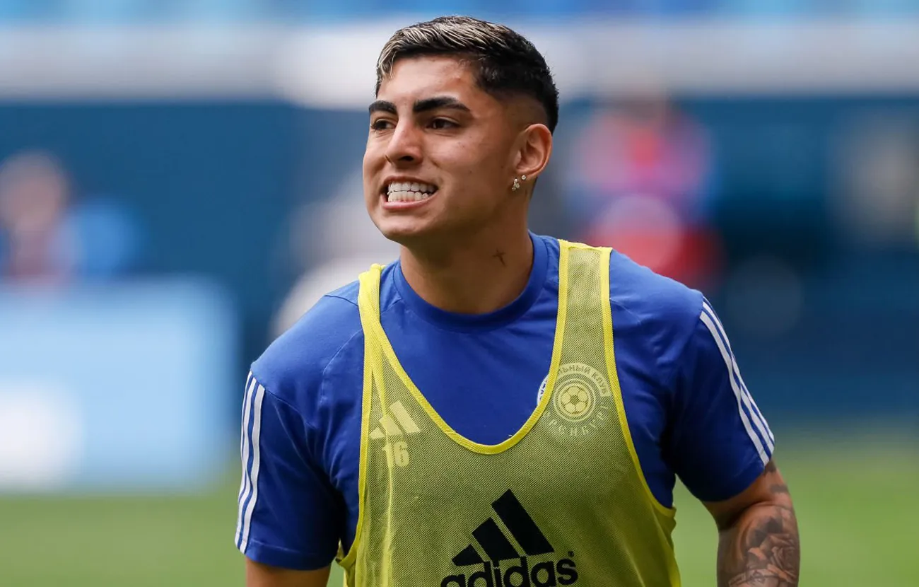 Thompson promete ponerse a punto: se reintegró al Orenburg con sobrepeso.