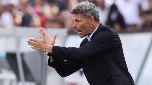 Fernando Ortiz habló en el Aeropuerto antes de abordar el vuelo a Uruguay y se refirió al mercado con paciencia.