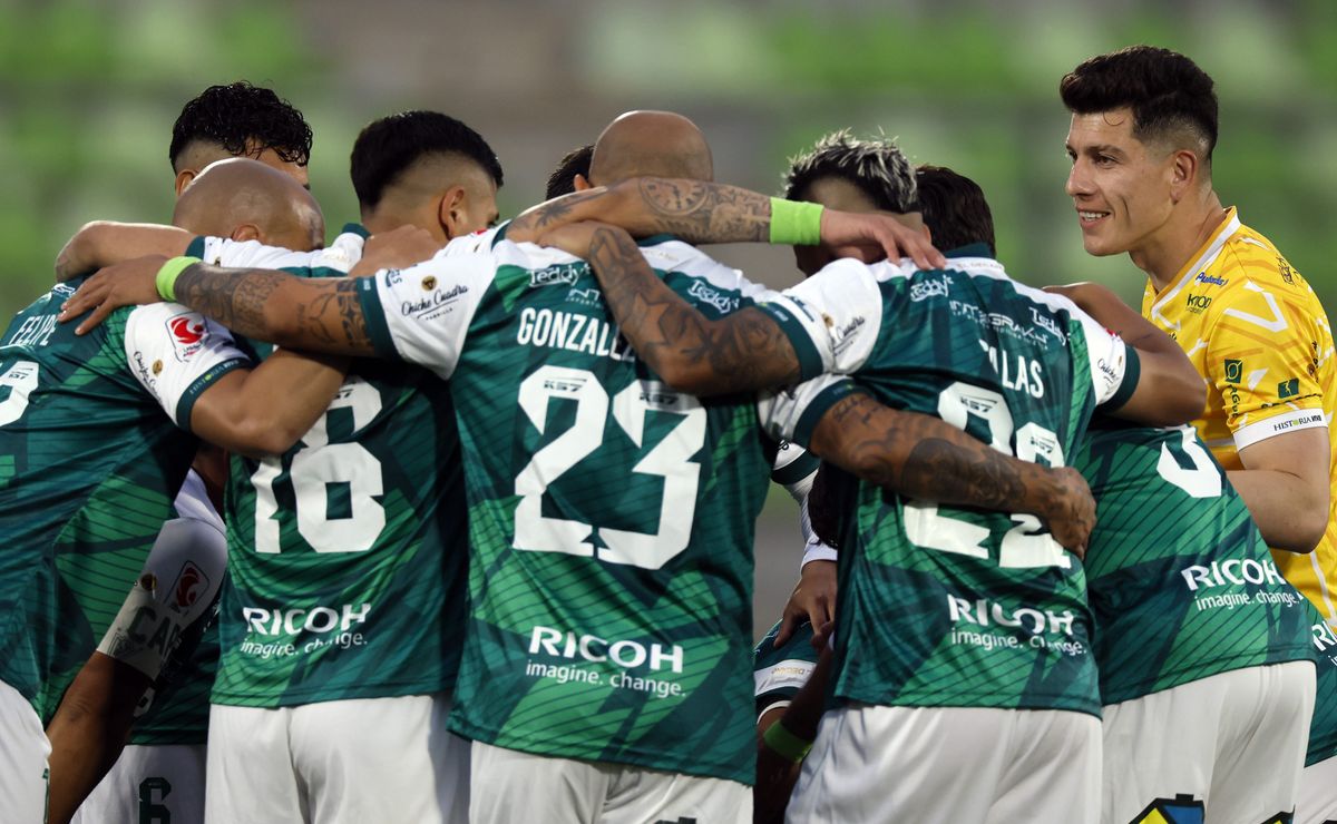 ¡Inesperado! Fue goleador en Australia, estaba muy cerca de Wanderers y todo cambió a último minuto