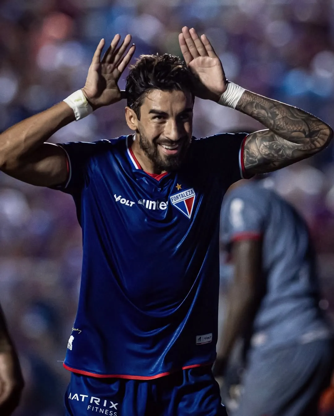 Lucero será el nuevo delantero de Universidad de Chile