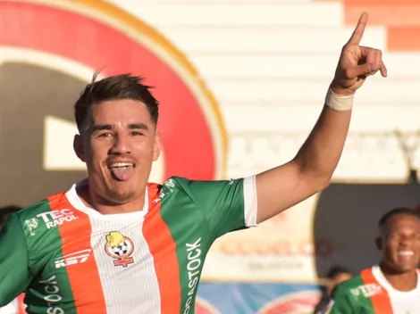 Goleador uruguayo que fichó en Santiago está loco con los tacos