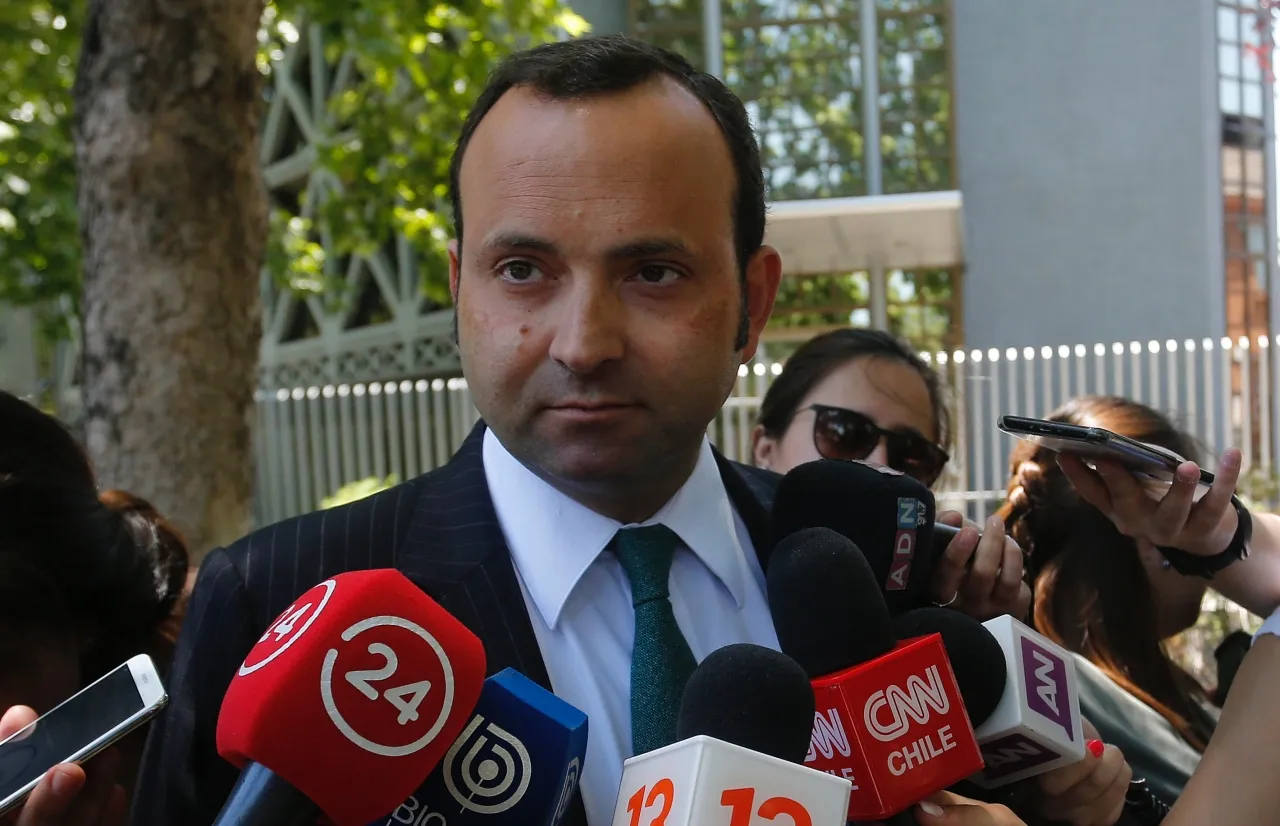 José Ramón Correa adquirió el 21.47% de las acciones de Azul Azul (Aton Chile)