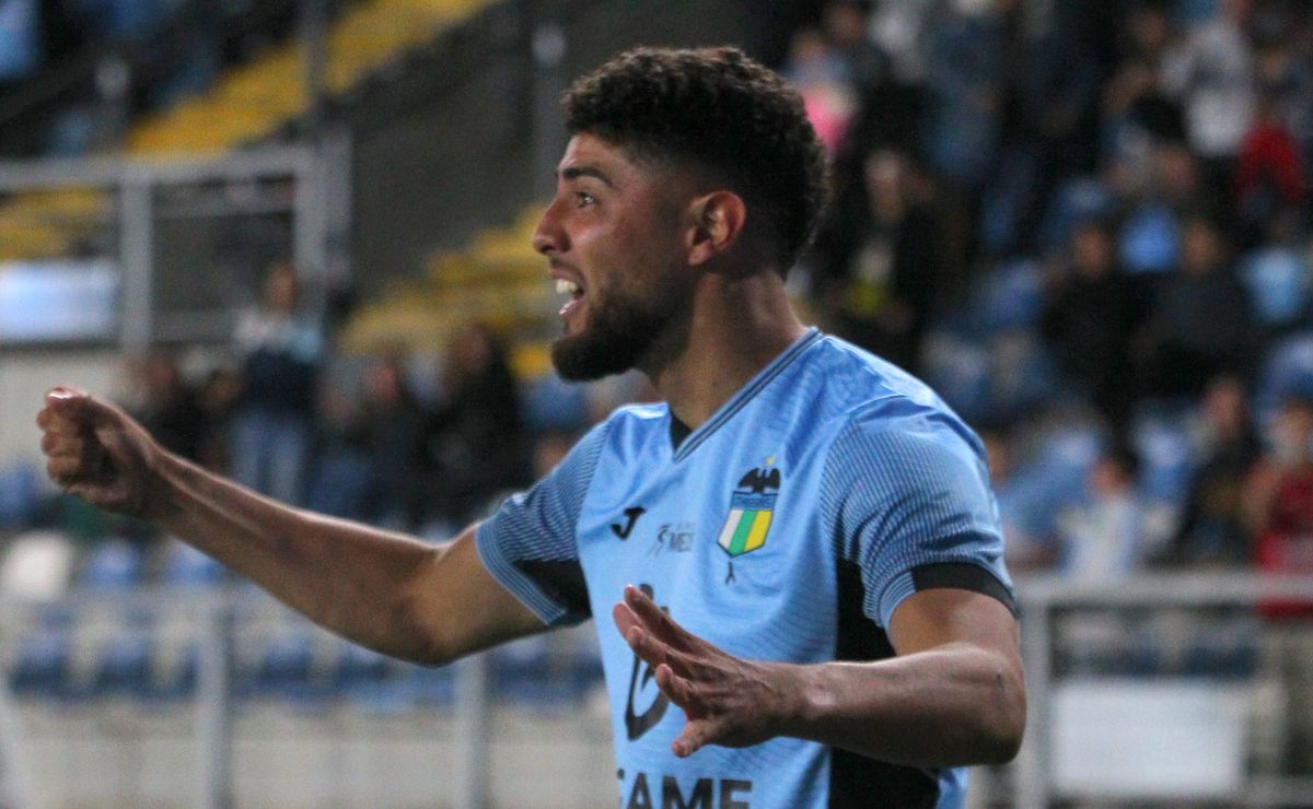 Colo Colo cierra a su 9 en el mercado de fichajes: Maximiliano Romero gana el duelo y será refuerzo