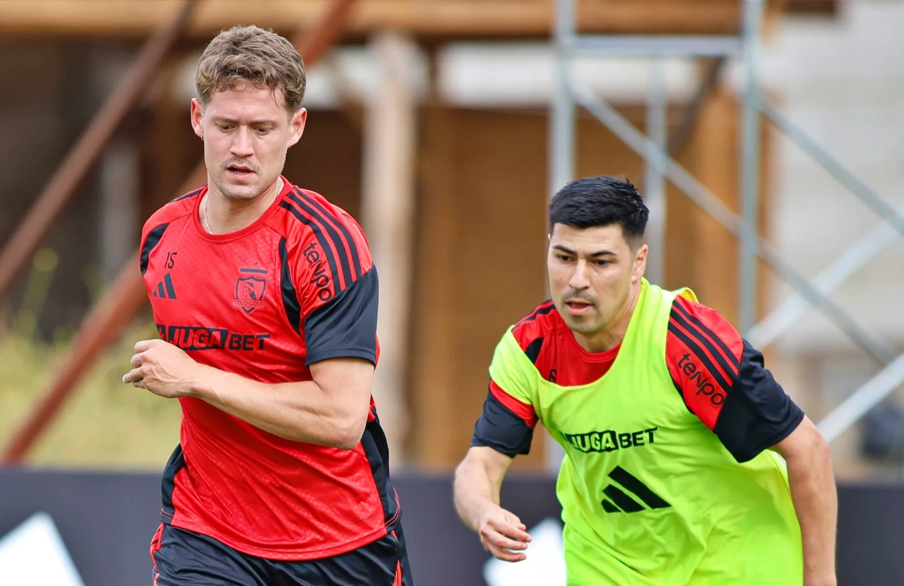 Joaquín Sosa será uno de los refuerzos que debutará esta noche con los albos. | Foto: Colo Colo.