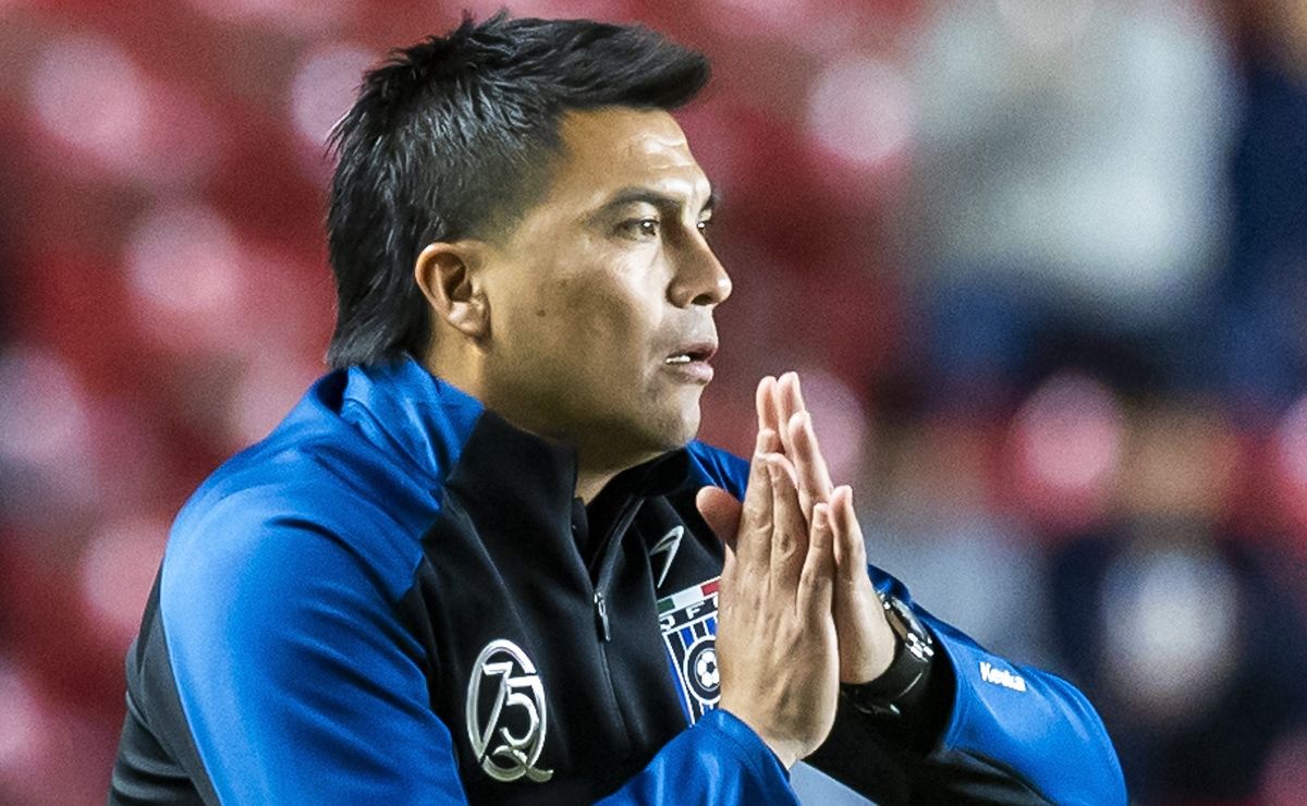 El baño de realidad a Esteban González por apretado calendario en México: “No nos dimos cuenta de que…”