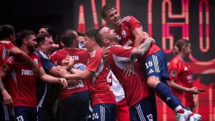 Campañón de la Roja en el torneo.