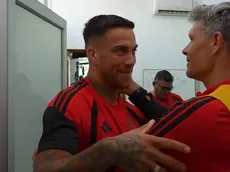 La graciosa bienvenida de Ortiz a Méndez en Colo Colo: "Pareces más..."