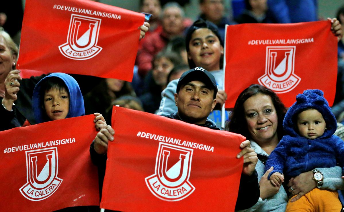 Enmienda el peor error de su historia: Unión La Calera trae de regreso su clásico escudo en su nueva camiseta 2026