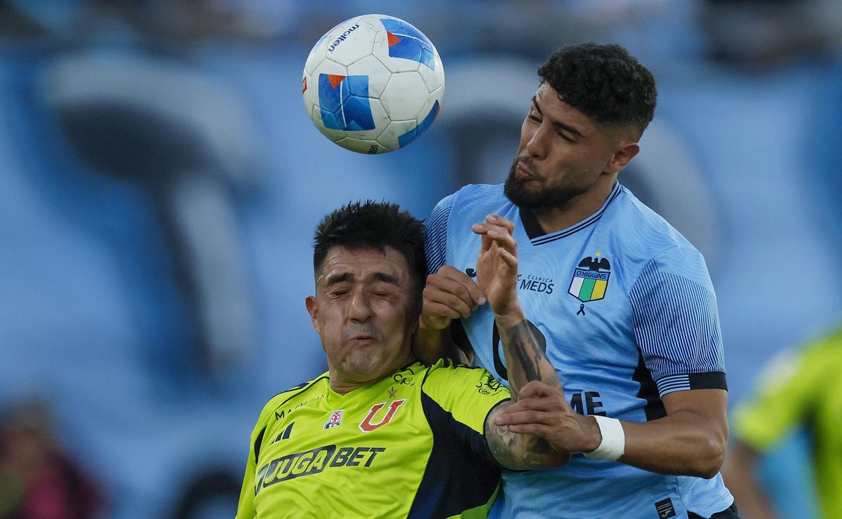 Multicampeón en Colo Colo sale en respaldo de Maximiliano Romero: “Es de selección”