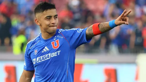 Futbol, Universidad de Chile vs Colo Colo<br />
Fecha 7, Liga de Primera 2025<br />
Los jugadores de Universidad de Chile celebran el triunfo durante un partido de primera division contra Colo Colo disputado en el estadio Nacional en Santiago, Chile.<br />
12/07/2025<br />
Jonnathan Oyarzun/Photosport
Football, Universidad de Chile vs Colo Colo<br />
7th turn, First Division League 2025<br />
Universidad de Chile players reacst after winning during a first division match against Colo Colo at the Nacional stadium in Santiago, Chile.<br />
12/07/2025<br />
Jonnathan Oyarzun/Photosport