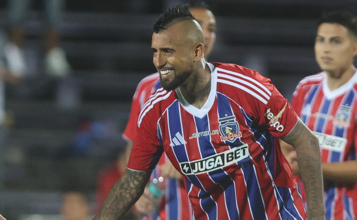 Fernando Ortiz revela charla clave con Vidal en Colo Colo: “Entendió perfecto”