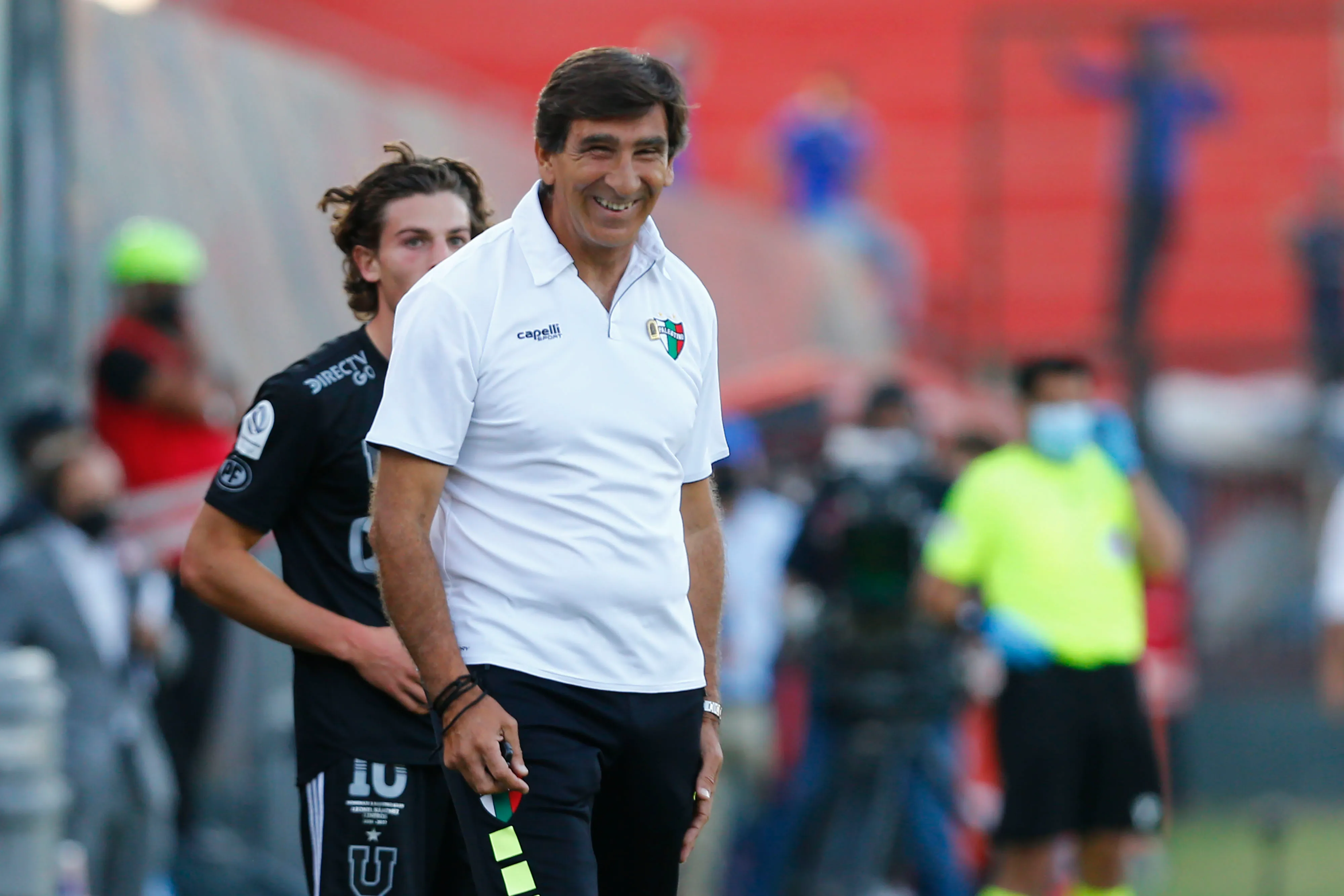 Gustavo Costas estuvo cerca de ser el DT de la U para 2010. Foto: Marcelo Hernandez/Photosport