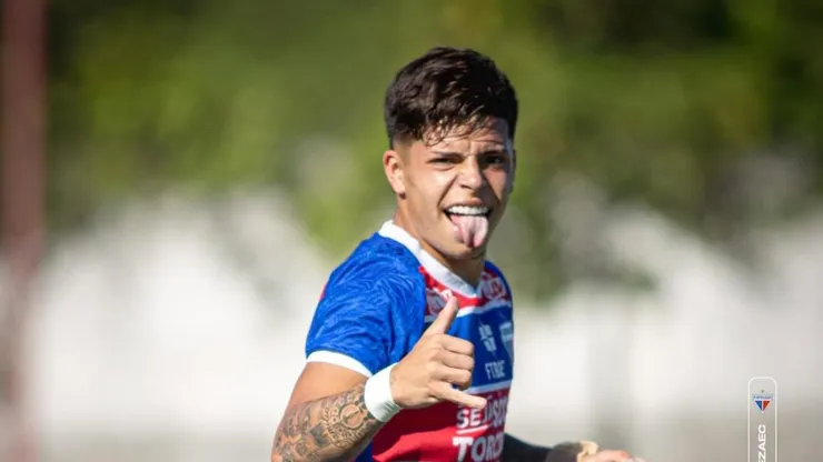 Tomás Roco jugando por Fortaleza Sub 20