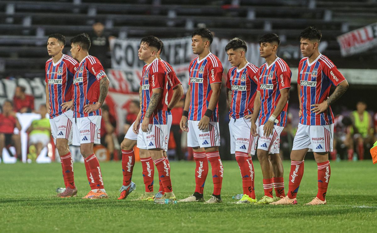 “Tiene una…”: Fernando Ortiz destaca aparición de una nueva joya en Colo Colo