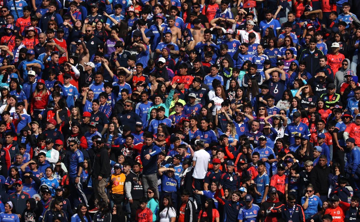 Pese al fuerte aumento de precio: 75% de los hinchas de U. de Chile renueva su abono 2026