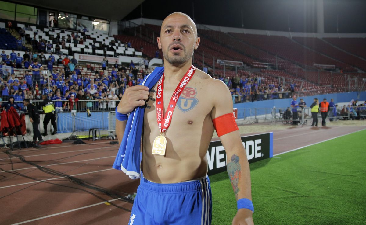 El emotivo reencuentro que vivirá Marcelo Díaz con el otro equipo que lo idolatra