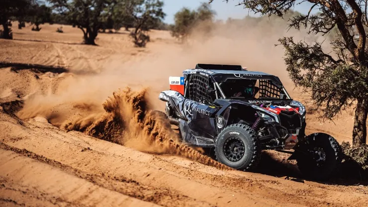 Lucas Del Río va por el podio en el Rally Dakar 2026.