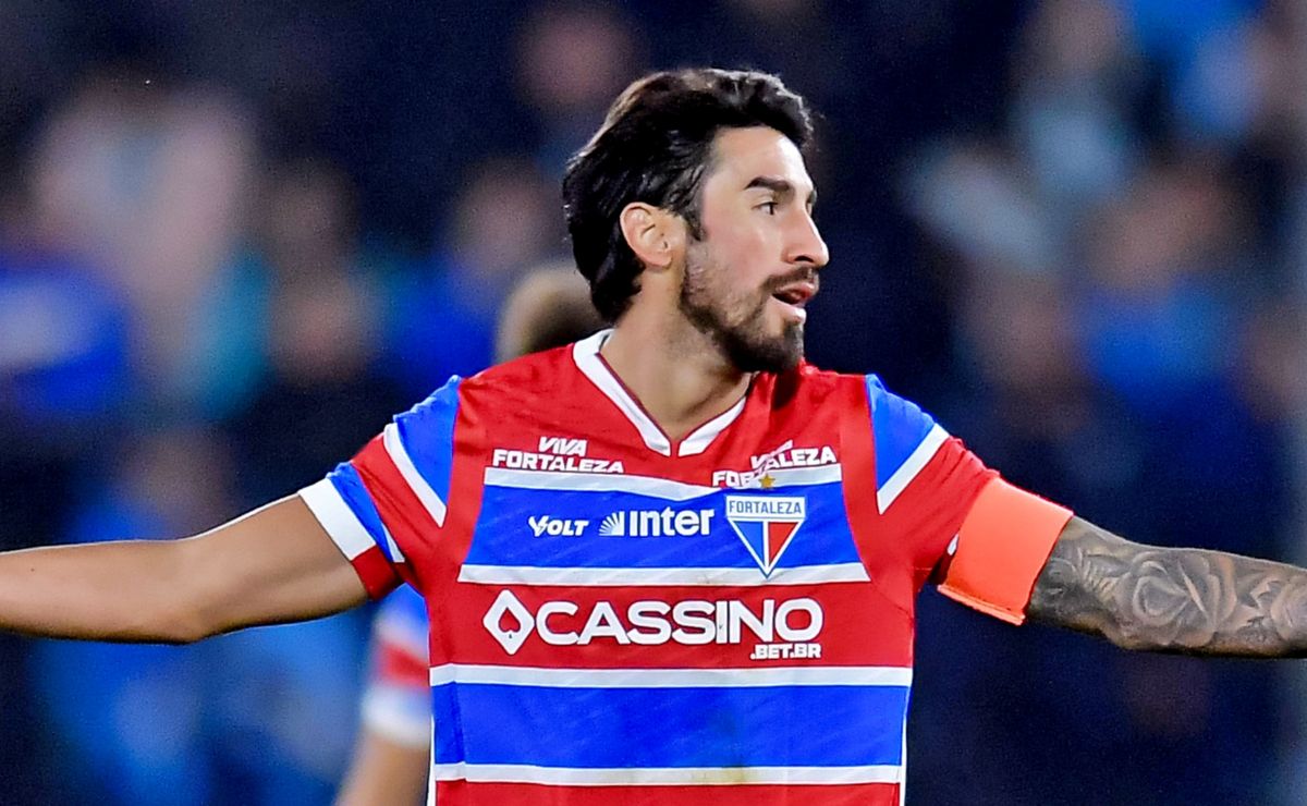 En U de Chile explotan por el altísimo sueldo de Juan Martín Lucero: “Es irrisorio, debería ser…”