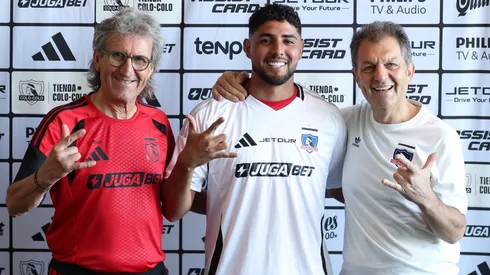 Maximiliano Romero presentado como refuerzo de Colo Colo.
