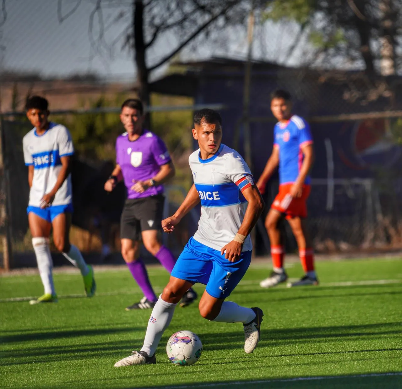 Mateo Guerra en acción por la Proyección de la UC. (Cedida).