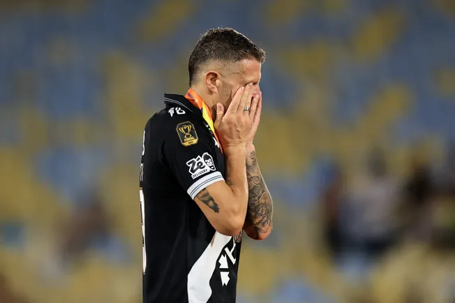 Pablo Vegetti tras perder la final de la Copa de Brasil en 2025. (Buda Mendes/Getty Images).