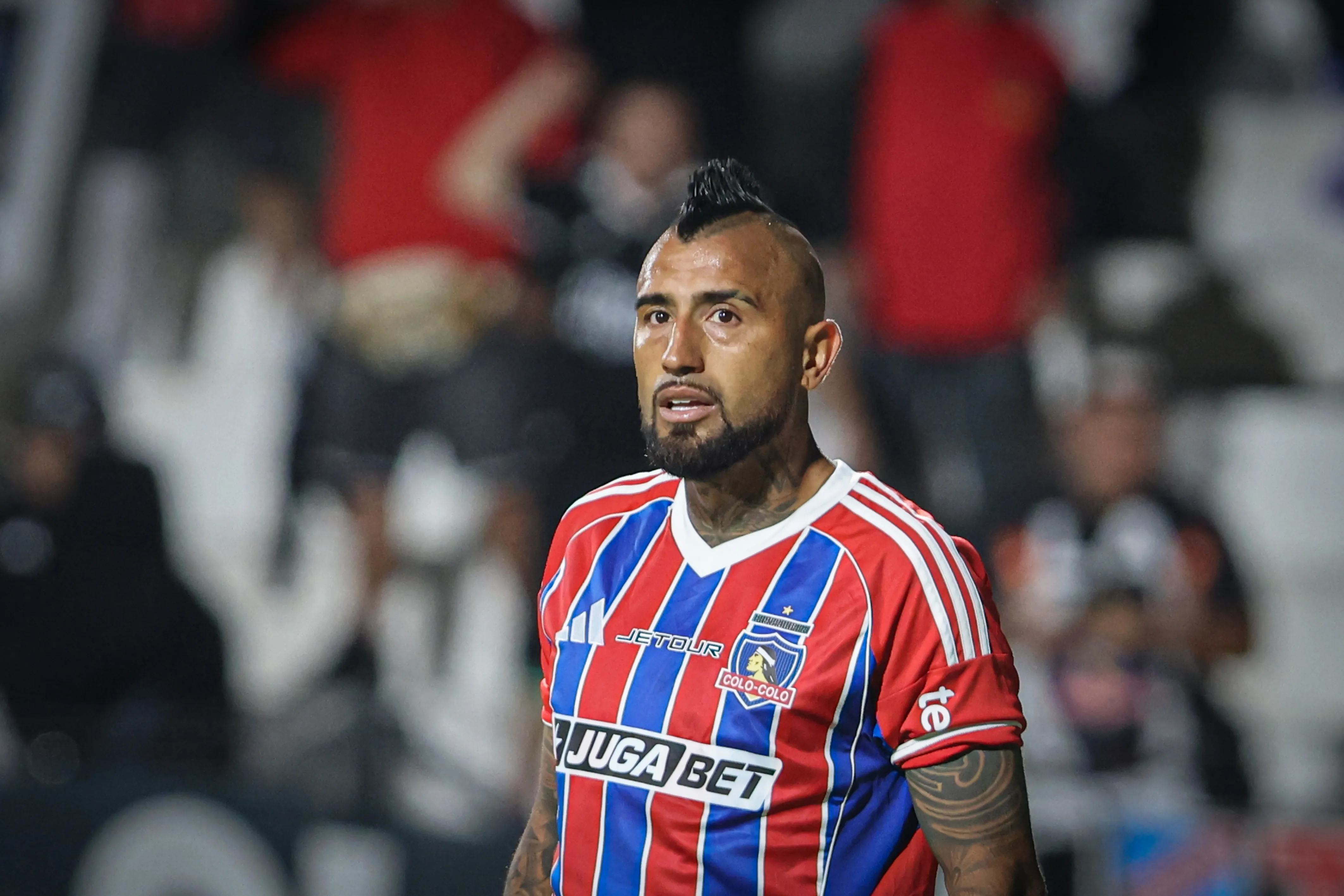 Acusan indisciplina de Arturo Vidal. Foto: FocoUy/Photosport