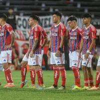 Por eso no estuvo: titular de Colo Colo deja la pretemporada en Uruguay