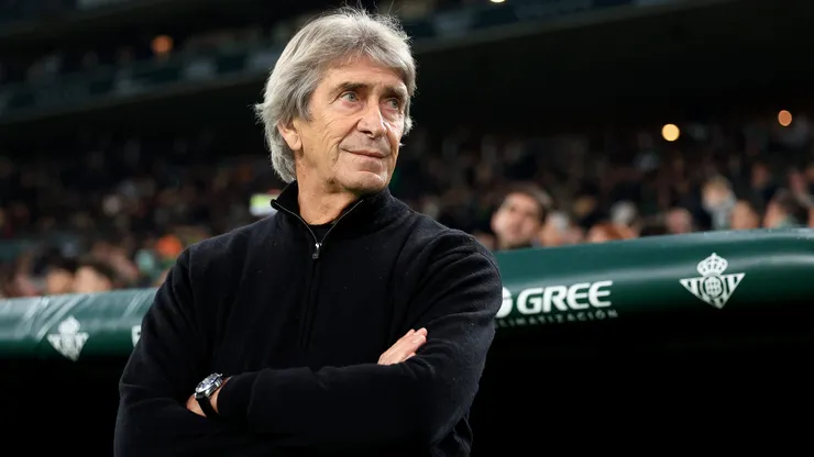 Manuel Pellegrini podría perder a importante delantero.