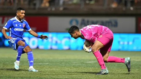 Un ex azul tiene nuevo club.
