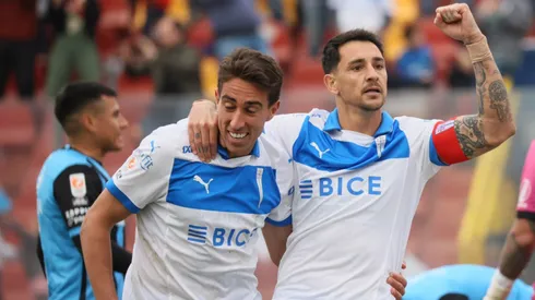 Católica enfrenta a Huachipato por semifinales de la Supercopa de Chile.
