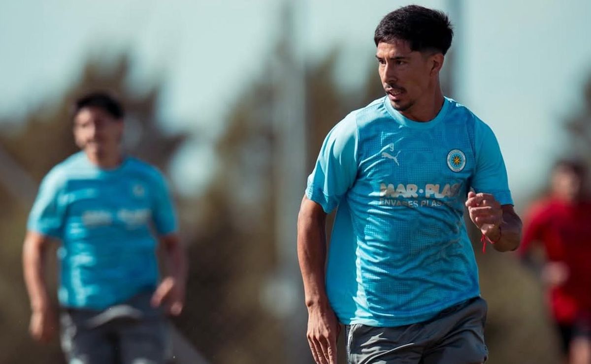 “La inexorable…”: Montevideo City Torque se Salomón Rodríguez se burla de Colo Colo tras retorno al gol