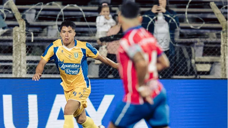Universidad de Concepción debutó en Serie Río de La Plata ante Central Español.