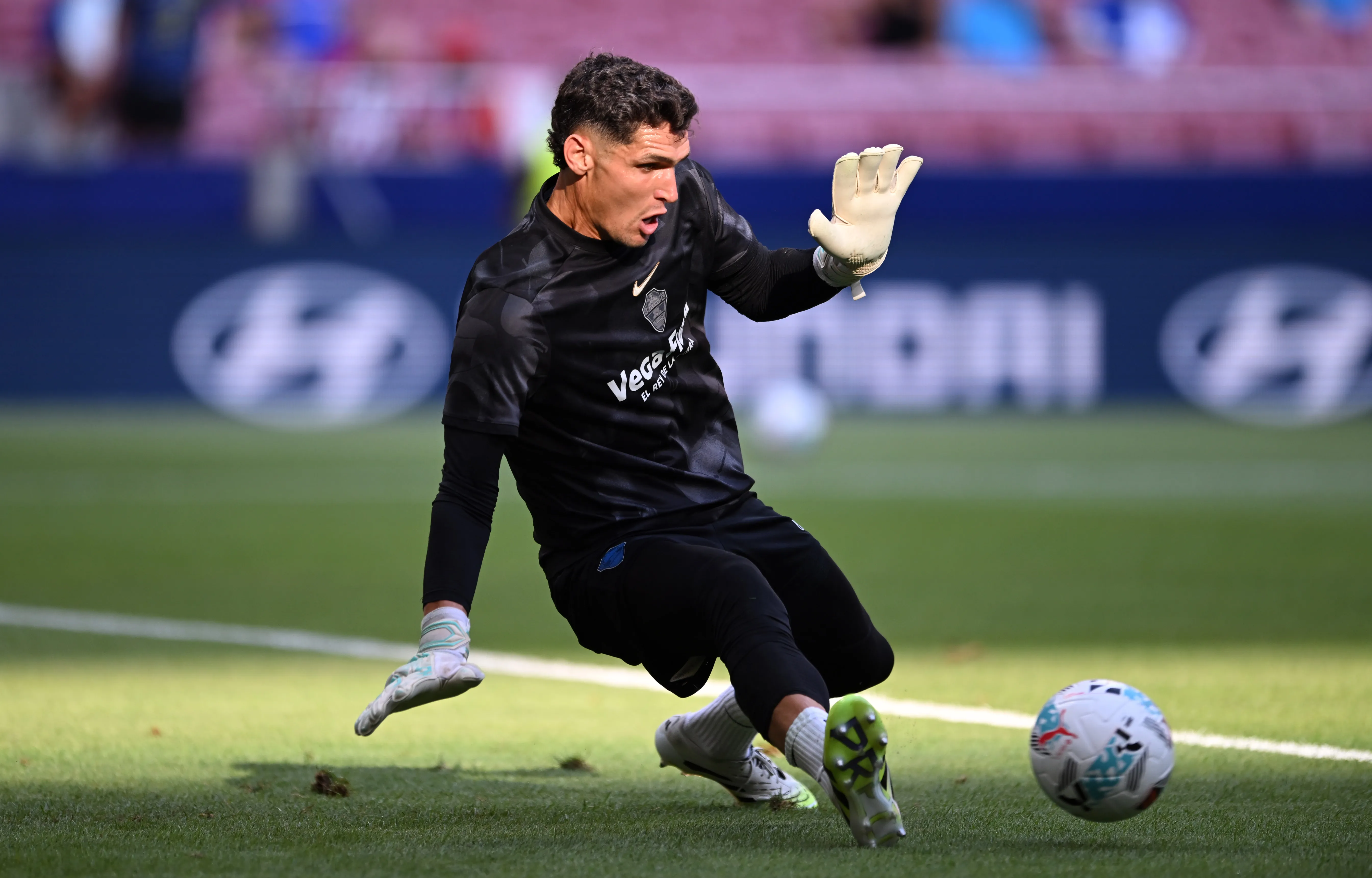 Matías Dituro es uno de los nombres que Colo Colo maneja para el arco en este mercado. | Foto: Getty Images.