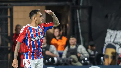 Correa y sus lapidarios dichos en Colo Colo.
