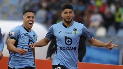 Maxi Romero aún no tiene reemplazo en Rancagua.
