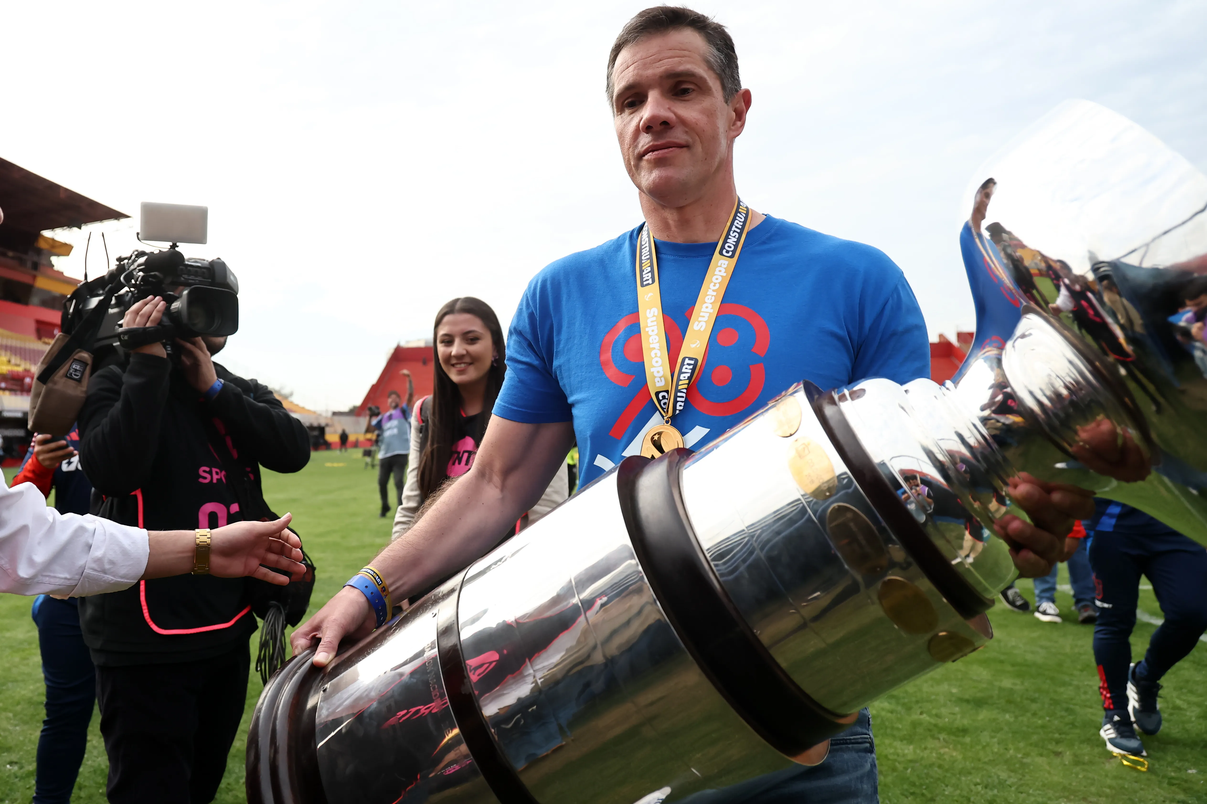 Michael Clark mandó un regalo a los abonados de U de Chile. Foto: Javier Torres/Photosport