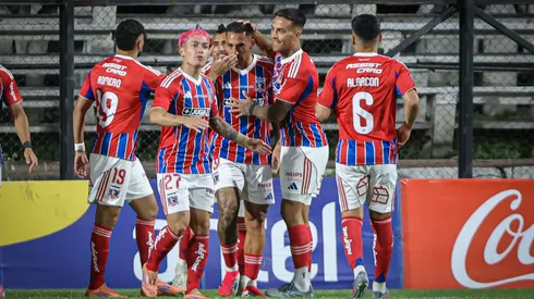 Colo Colo busca un amistoso para el fin de semana.
