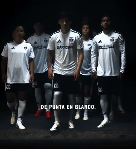 Marcos Bolados dijo presente en la presentación de la camiseta de Colo Colo
