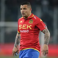 Vecchio se sigue "regalando" tras polémica salida de Unión