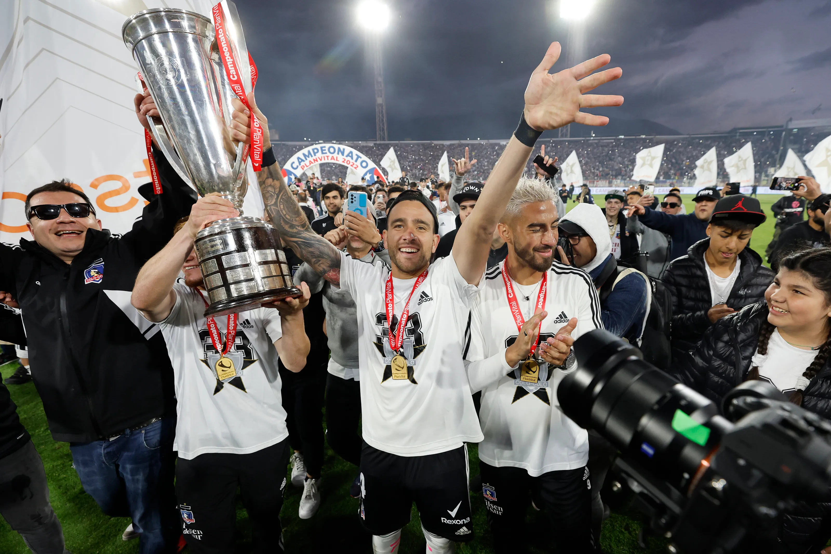 Zaldivia y Lucero fueron campeones en Colo Colo: ahora están juntos en U. de Chile | Photosport