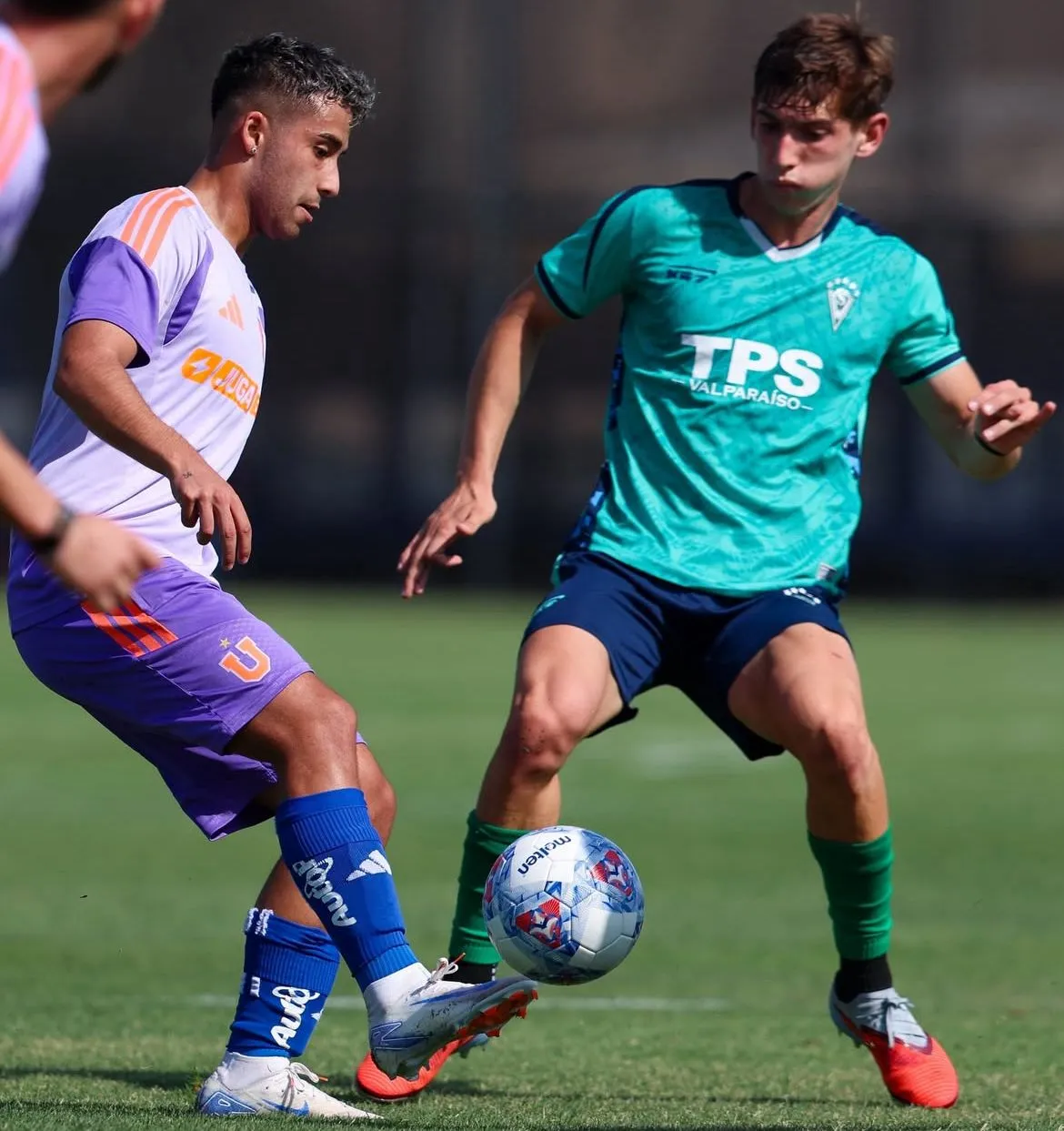 Lucas Assadi tuvo un tremendo desempeño en el amistoso contra Santiago Wanderers donde aportó con tres asistencias. Foto: U  de Chile.