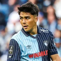 Oscurece: "Confirmado lo de Pizarro en Racing, pero el DT no lo quiere"