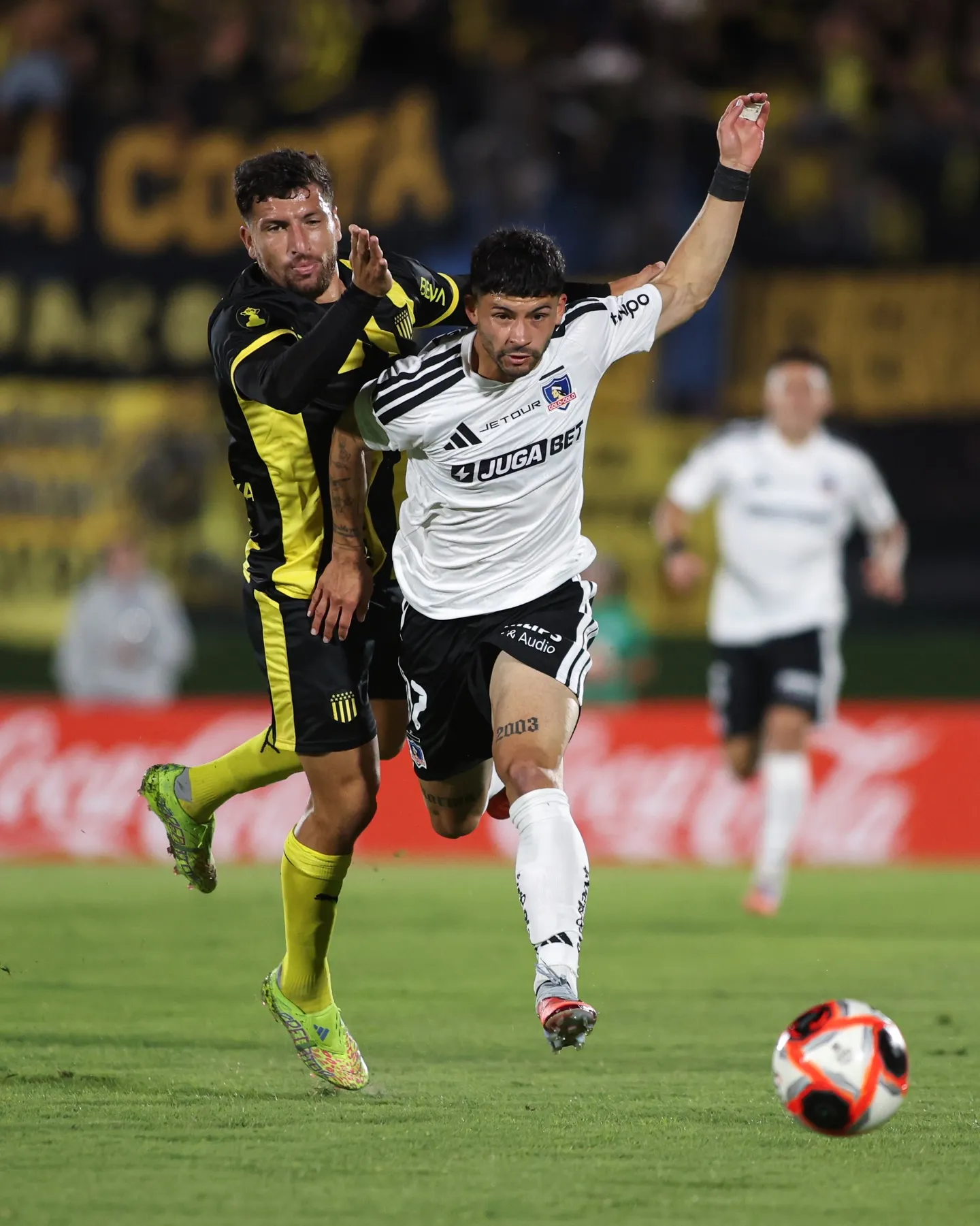 Este es el diseño completo de la nueva camiseta de Colo Colo para 2026. Foto: Colo Colo.