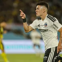 Colo Colo salva un triunfo en penales ante Peñarol