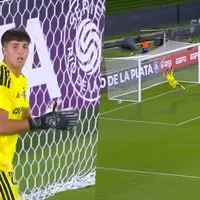 El tapadón de Gabriel Maureira en su debut en Colo Colo vs Peñarol