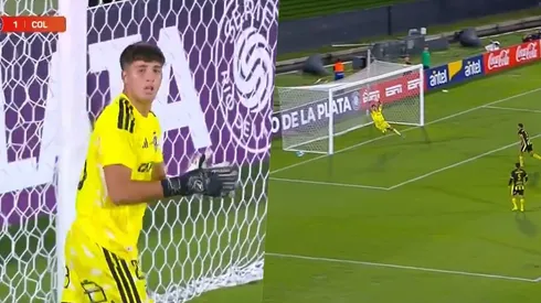 Gabriel Maureira entró por Fernando de Paul.