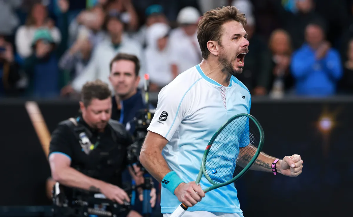 Stan Wawrinka sorprende en el Australian Open con victoria épica Stan Wawrinka sorprende en el Australian Open con victoria épica